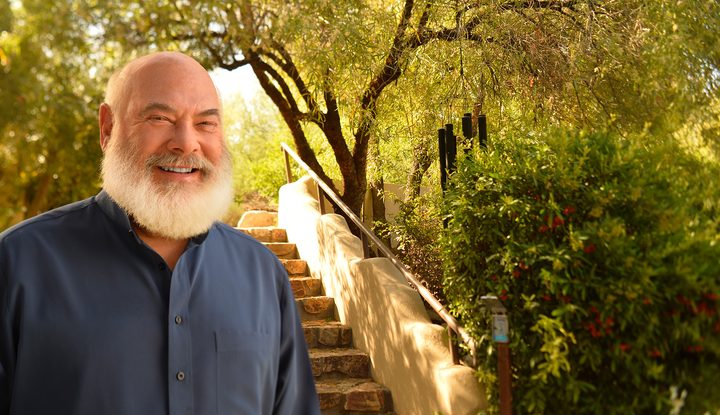 Weil Commits $15M to Name UA Center for Integrative Medicine – UANews