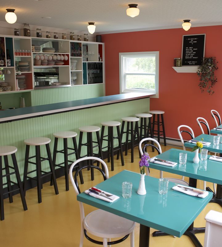 Fog Eater Cafe Opens in Mendocino for Vegetarian Southern Food and Natural Wine – Eater SF