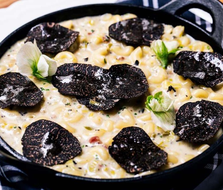 Soleil Ho reviews Verjus: San Francisco’s new French-inspired wine bar and restaurant is, naturally, a hit – San Francisco Chronicle