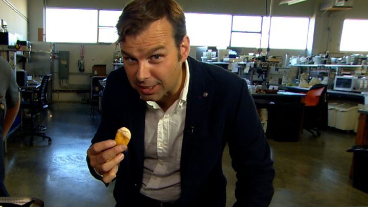 The vegetarian ‘meat’ aimed at replacing the real thing – BBC News