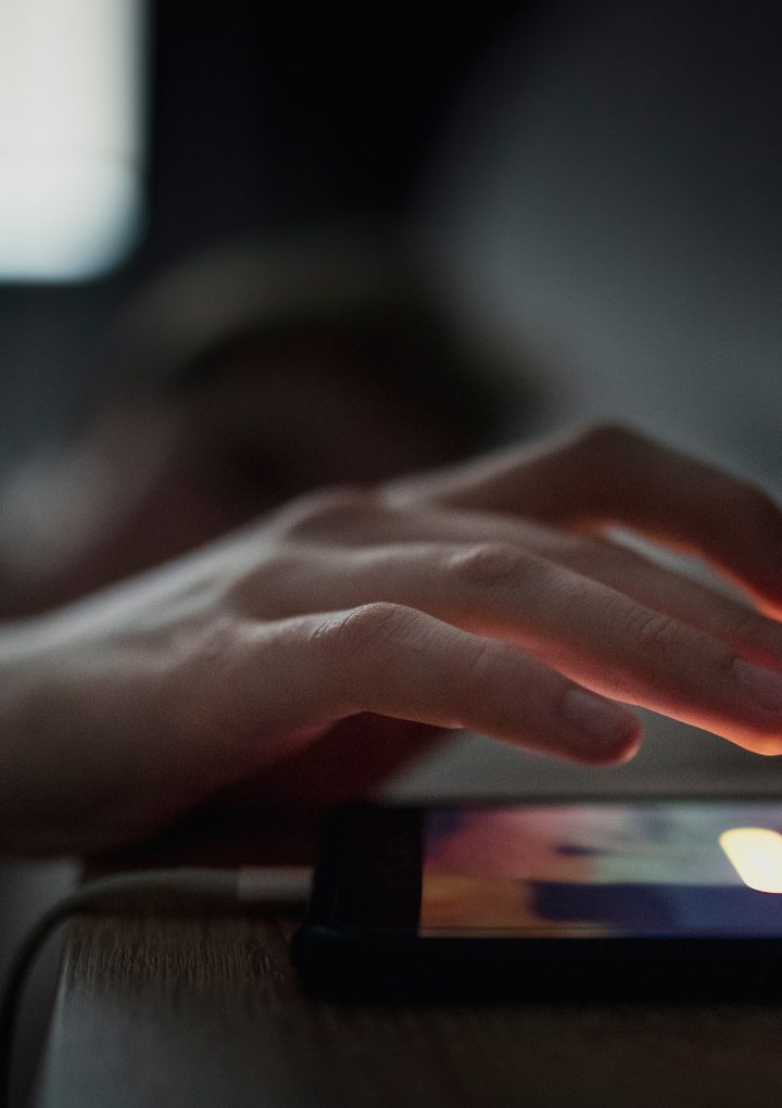 Does hitting the snooze button really help you feel better? – Ravalli Republic