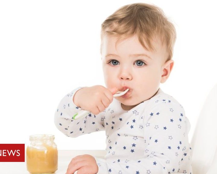 Give children ‘less sugar and more veg in baby food’ – BBC News