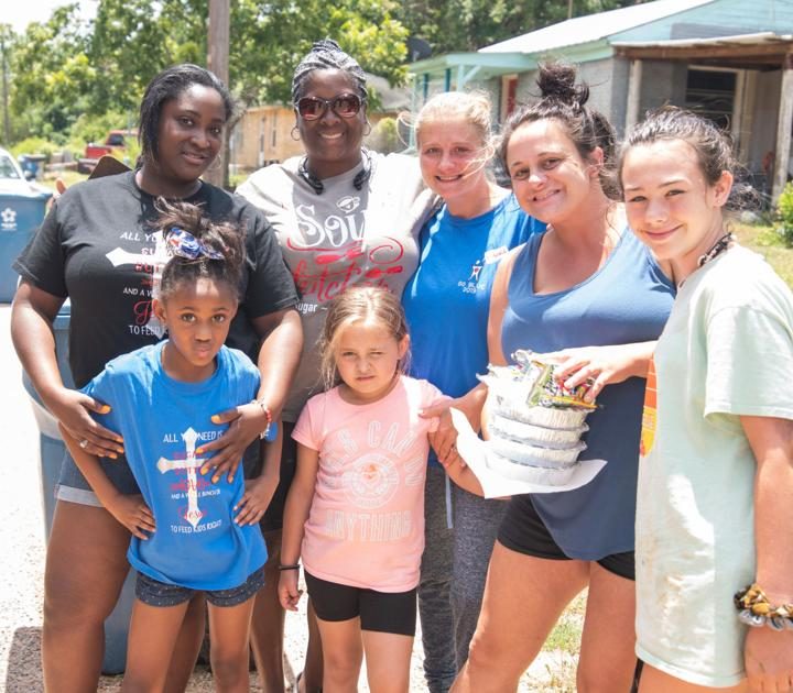 FEEDING THE KIDS – Athens Daily Review