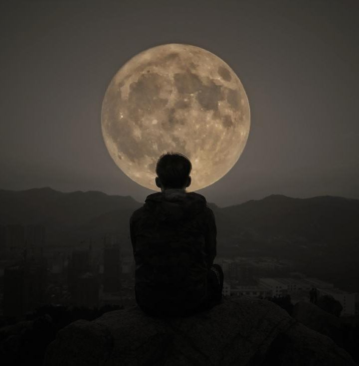 Can the moon really influence your health? – Medical News Today