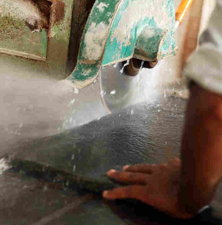 Kitchen Countertops Tied To Silicosis, Lung Damage, Deaths In Workers : Shots – Health News – NPR