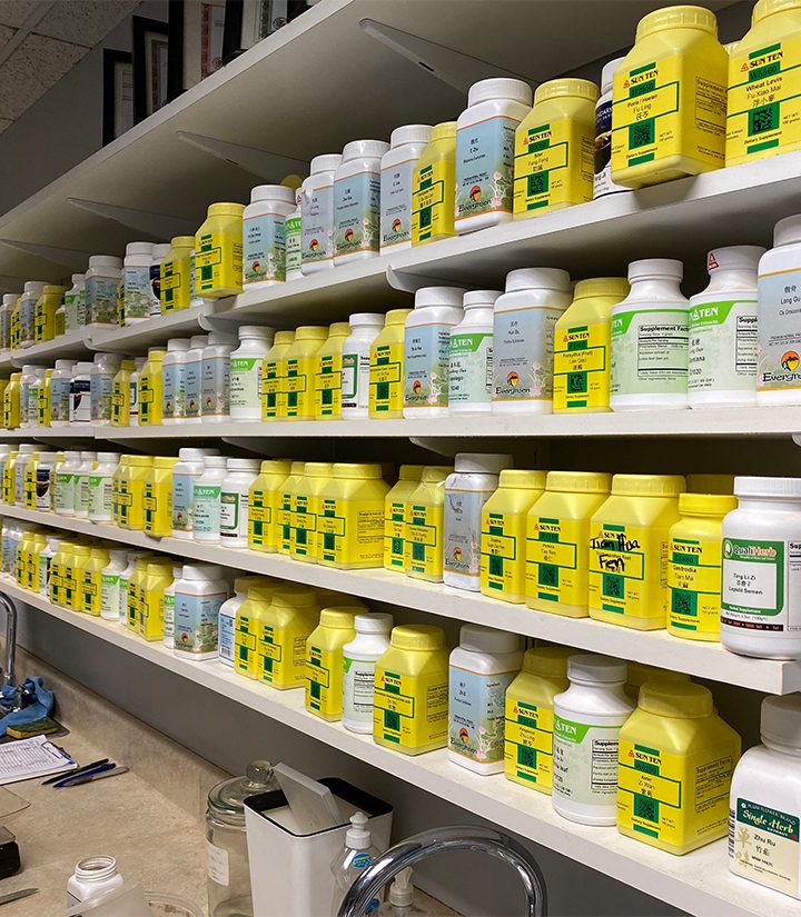 Herbal supplements gain popularity as alternative treatments – Medill Reports: Chicago
