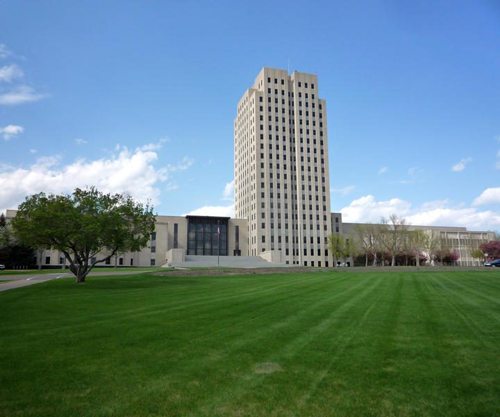 Study of Bakken and Three Forks natural gas liquids approved – Prairie Public Broadcasting