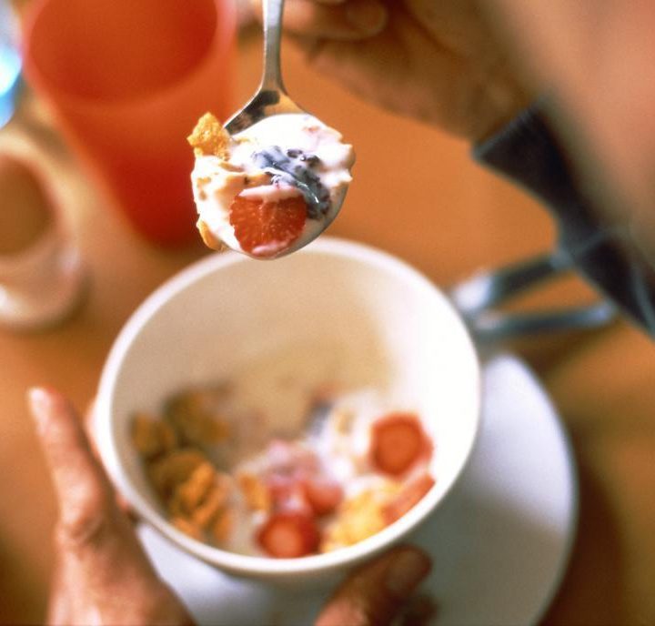 Diverticulitis diet: Foods to eat and avoid – Medical News Today
