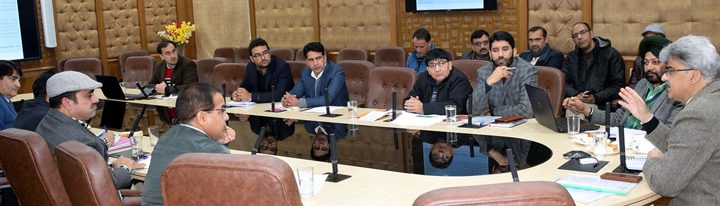 Dulloo for fast pacing establishment of Integrated Hospitals, HWCs – Daily Excelsior
