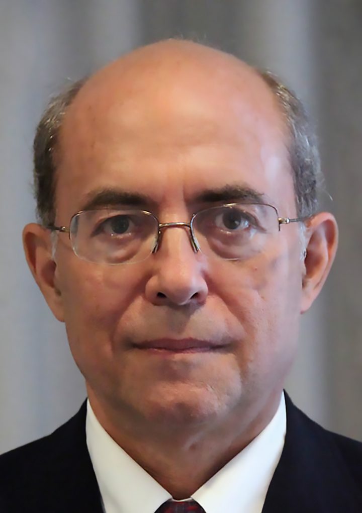 Leckman Receives Julius Axelrod Mentorship Award < Yale School of Medicine – Yale News