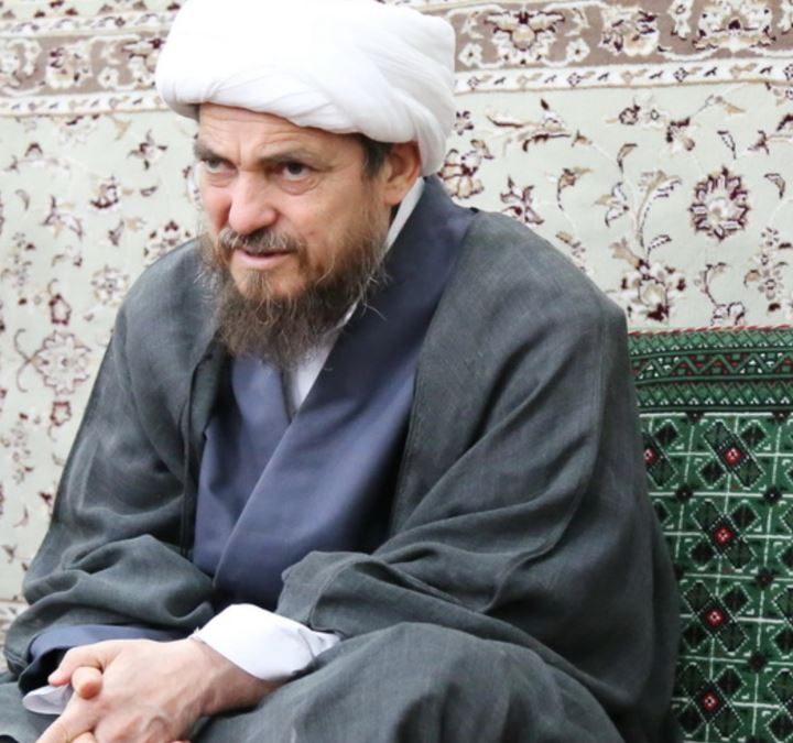 Burning Medical Book By Advocate of ‘Islamic Medicine’ Causes Outrage In Iran – Iran News By Radio Farda
