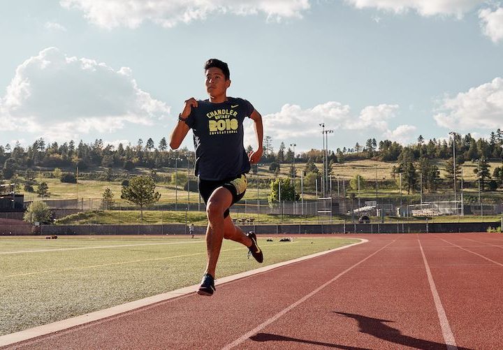 Here’s Why You Should Stick to Your Natural Running Stride – Runner’s World