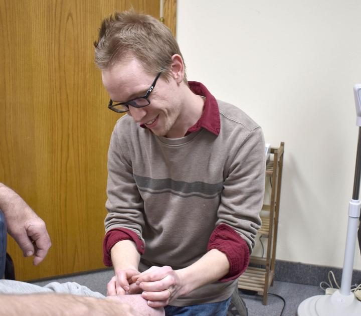 Expertise from abroad: Rhadiont Acupuncture and Herbals offers different approach to medicine – Fergus Falls Daily Journal