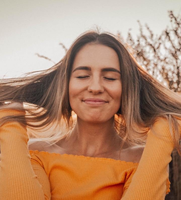 Here’s Why Red Light Therapy Might Be the Best Natural Solution for Seasonal Depression – Organic Authority