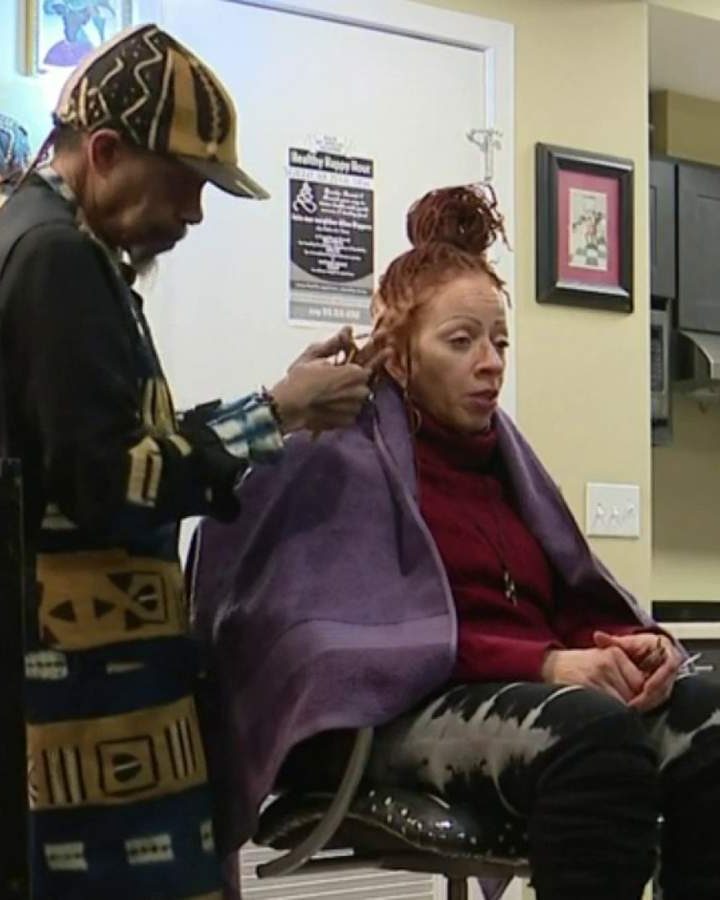 How a hair specialist helps African Americans embrace Afro natural hair – WDIV ClickOnDetroit