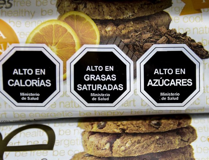 Sugary Drink Consumption Plunges in Chile After New Food Law – The New York Times