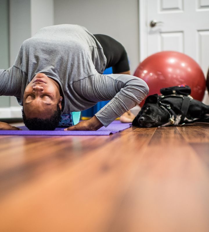 Stay healthy during quarantine with these virtual workout classes – Anchorage Daily News
