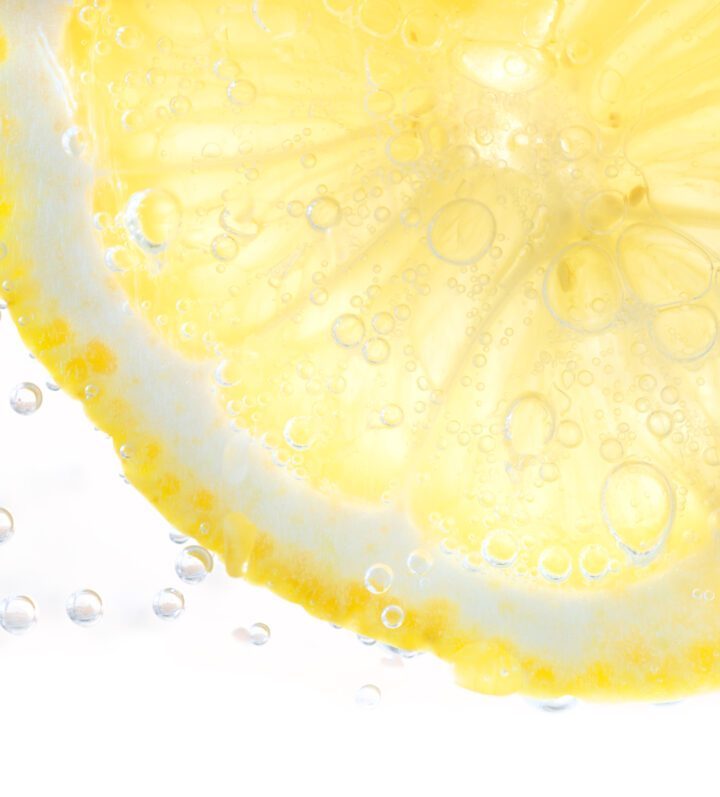 Will Lemons and Hot Water Cure or Prevent COVID-19? – Snopes.com