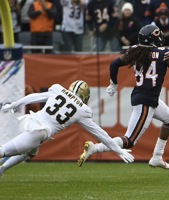 Saints Star & Hamilton Native Sent Food to a Local Hospital – 94.5 PST